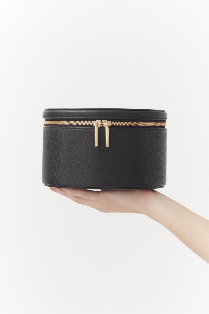 Bolsa Estuche Cuyana Cuero Wellness Mujer Negras | BTY8247WS