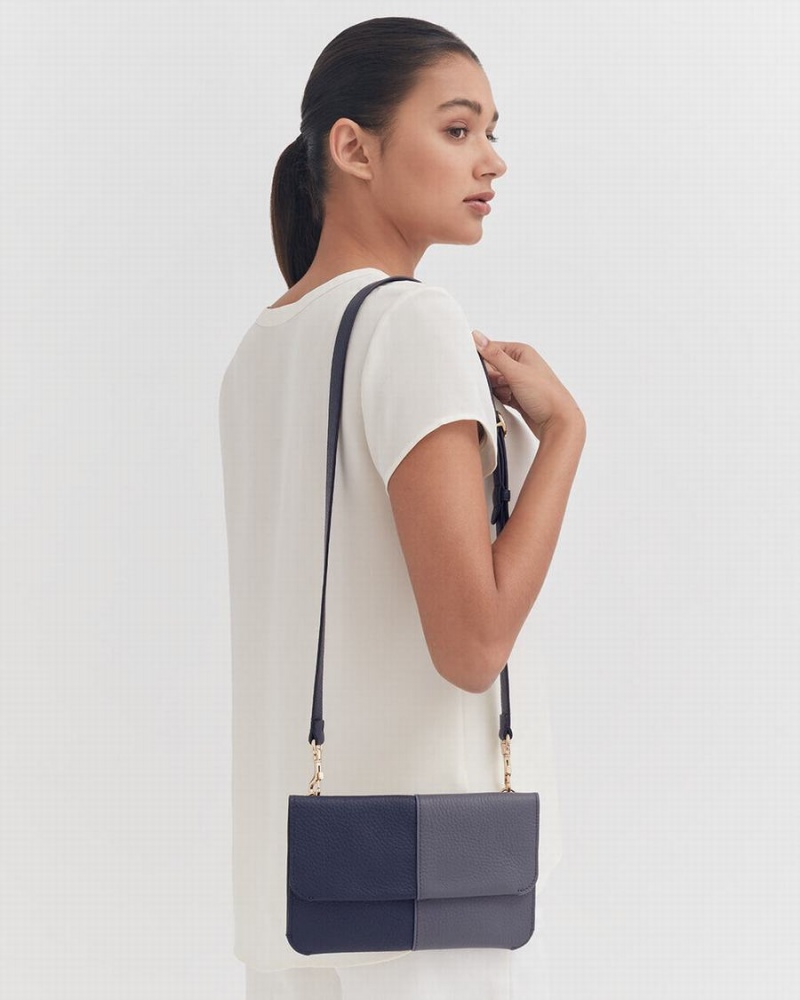 Bolso de Mano Cuyana System Flap Mujer Azul Marino | LAM2251JD