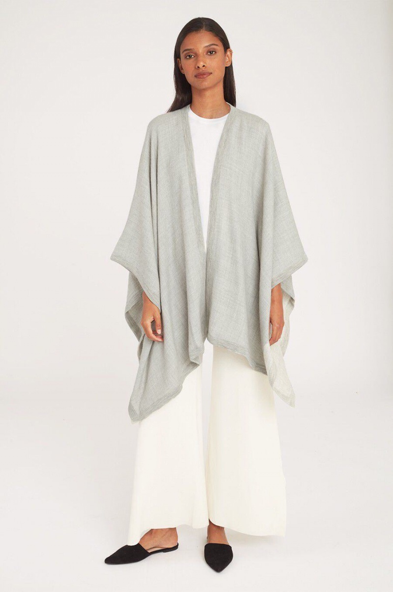 Suéteres Cuyana Baby Alpaca Square Edge Cape Mujer Gris Claro | CLE7876FS