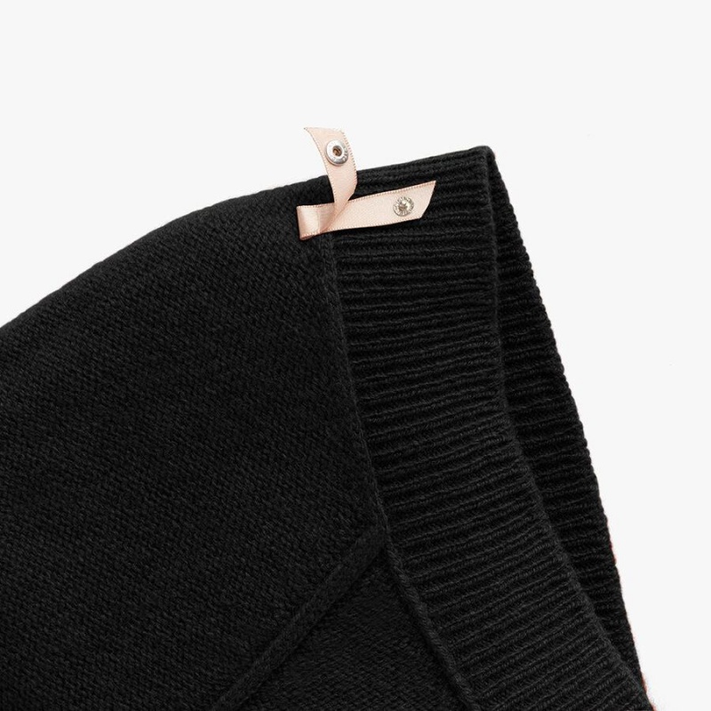 Suéteres Cuyana Recycled Cashmere Deep V-Neck Mujer Negras | VJR5327RU